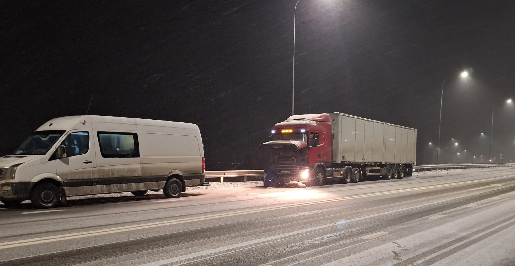 Замена компрессора на грузовике Scania